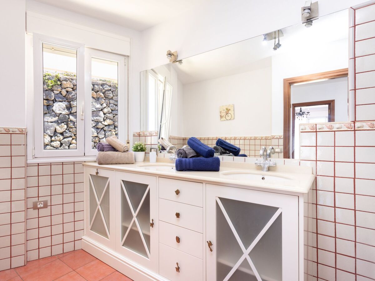 Villa Syrah, 6 chambres avec jacuzzi et piscine - Photo 48