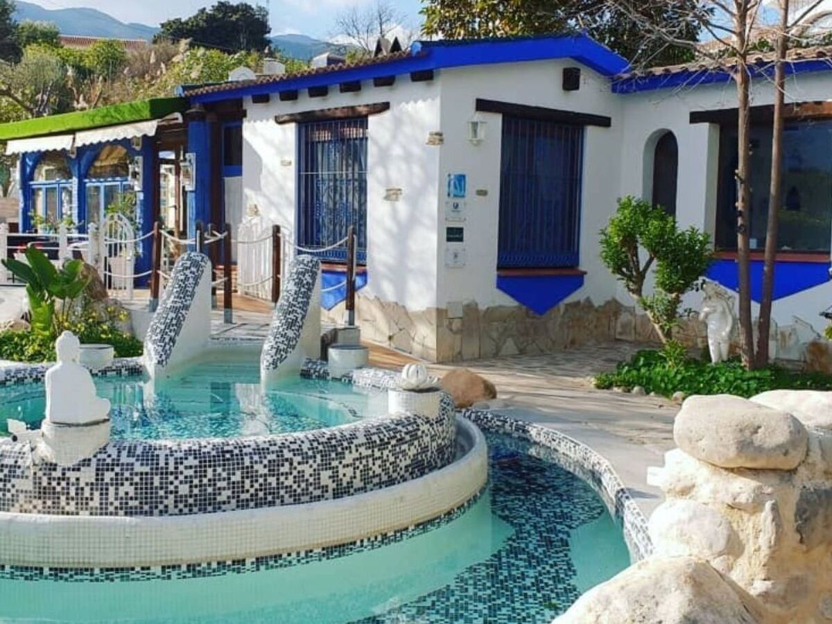 Das Lotus-Haus – Maison avec jacuzzi et piscine privée à Álora - Photo 3