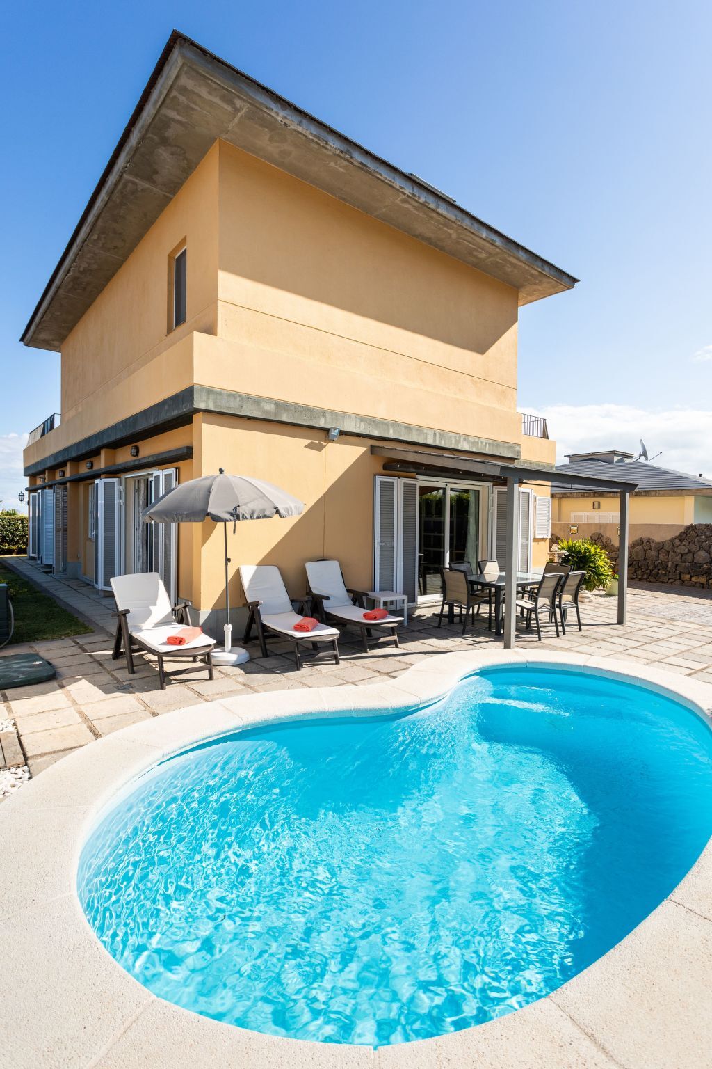 Maison Dorina à Puerto de la Cruz – piscine chauffée et vue Teide - Photo 1