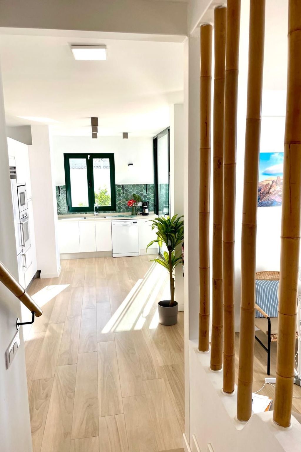 Appartement Lilias Home – piscine privée à 900 m de la plage - Photo 18