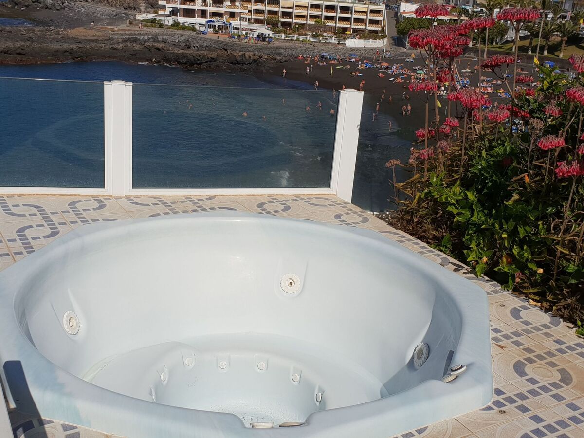 Bungalow avec piscine chauffée face aux falaises de Los Gigantes - Photo 26