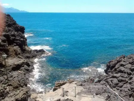 Appartement Faro de Sardina – vue mer, terrasse, à 50 m de l'océan : photo 22