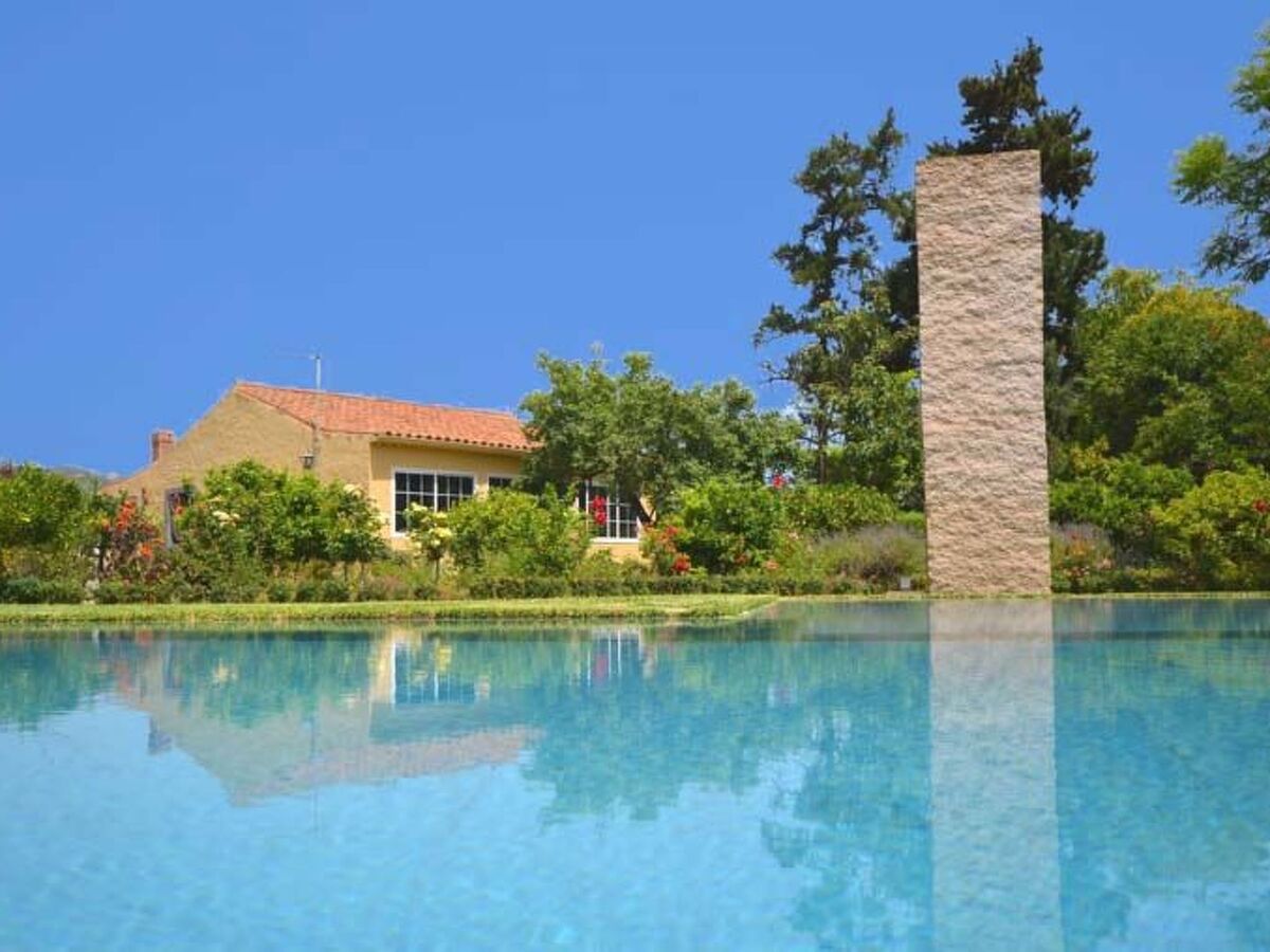Maison Madroñal : piscine 22m et jardin de 5000m² - Photo 1