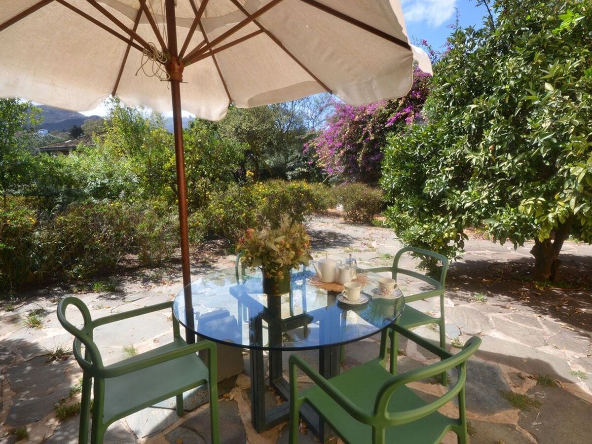 Maison Madroñal : piscine 22m et jardin de 5000m² - Photo 4