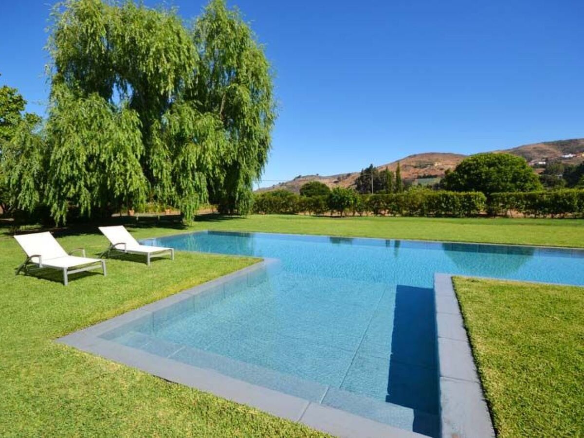 Maison Madroñal : piscine 22m et jardin de 5000m² - Photo 6