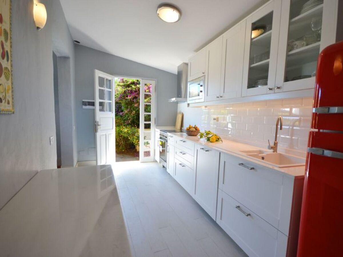 Maison Madroñal : piscine 22m et jardin de 5000m² - Photo 15
