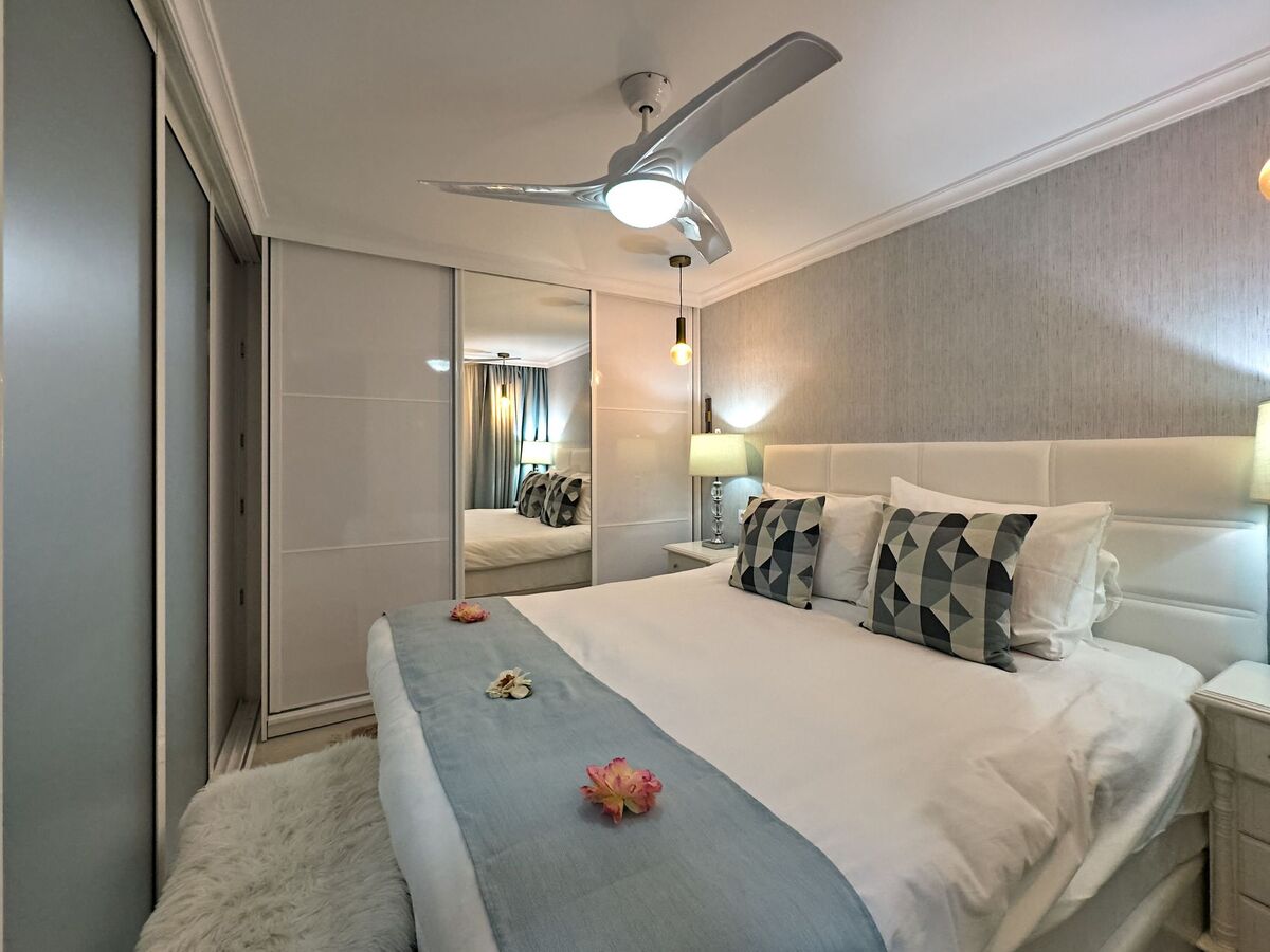 Appartement Seaside Serenity – vue mer, plage à 30 m, 10e étage - Photo 18