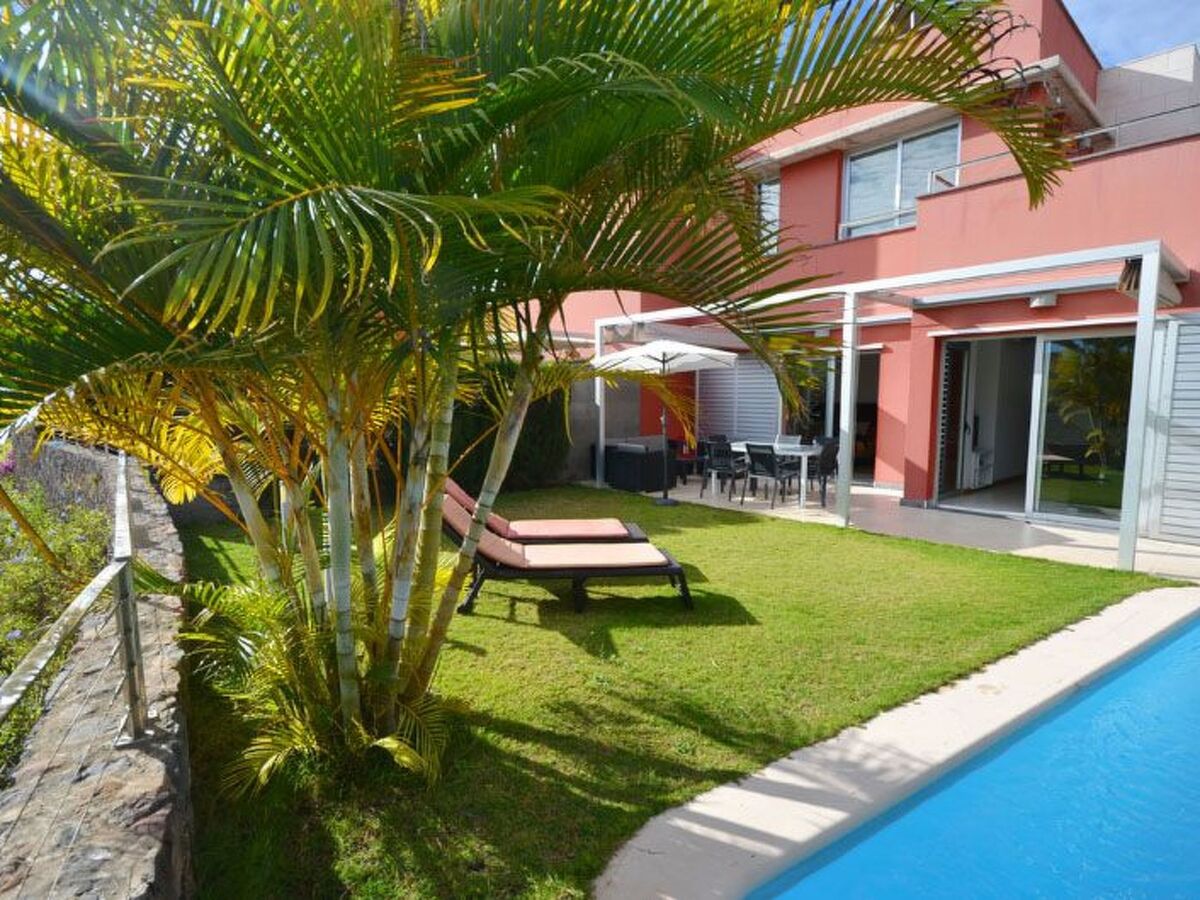 Maison mitoyenne avec piscine privée face au golf de Salobre - Photo 6