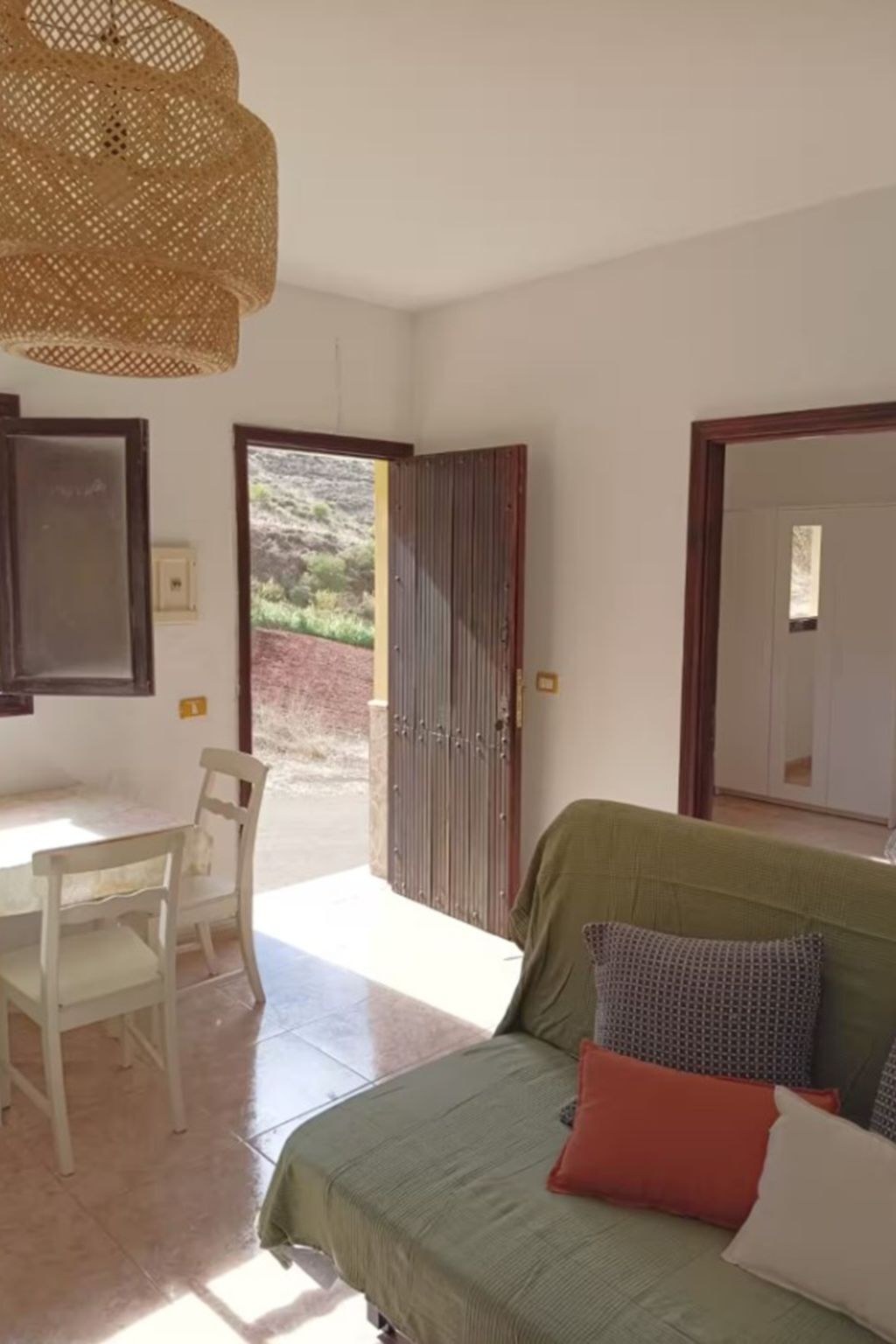 Maison La Cabaña à Caideros – terrain de 2 500 m² en lisière de bois - Photo 4