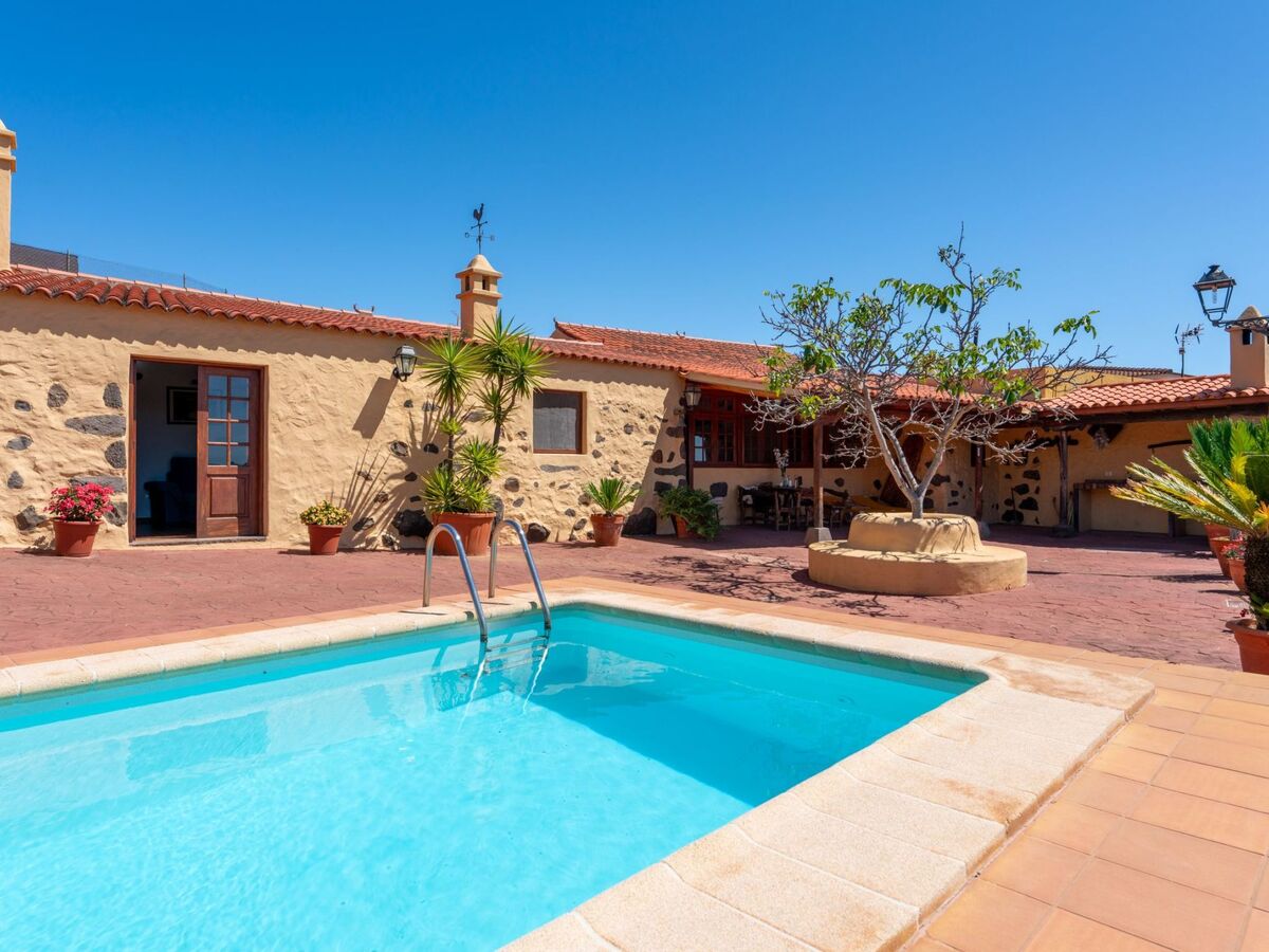 Maison canarie 19e siècle avec piscine à Vega de San Mateo - Photo 1