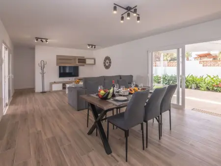 Villa Tagoror – Maison moderne 2 chambres avec piscine : photo 17