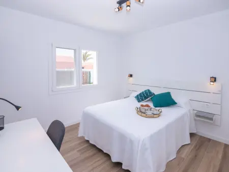 Villa Erbania – Maison moderne avec piscine à La Oliva : photo 23