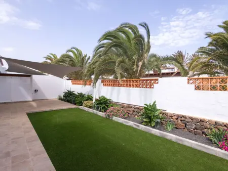 Villa Erbania – Maison moderne avec piscine à La Oliva : photo 37