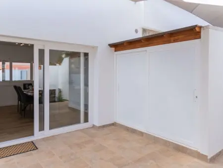 Villa Erbania – Maison moderne avec piscine à La Oliva : photo 39