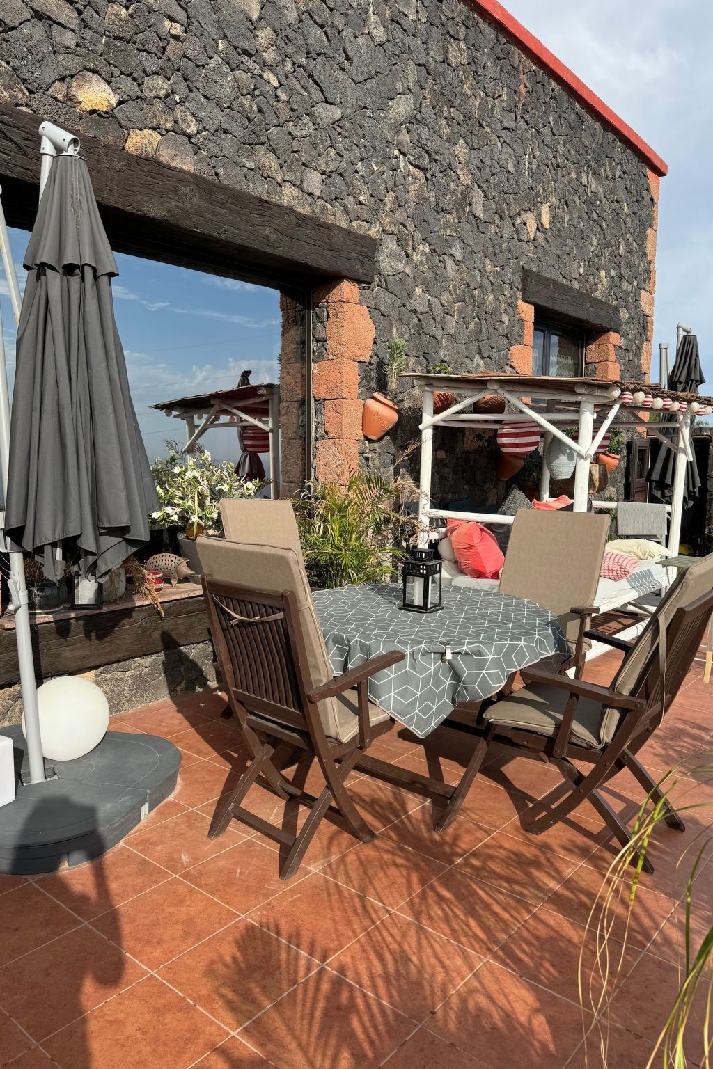 Finca Castillo Antonia – Piscine chauffée et jardin 12 000 m² - Photo 9