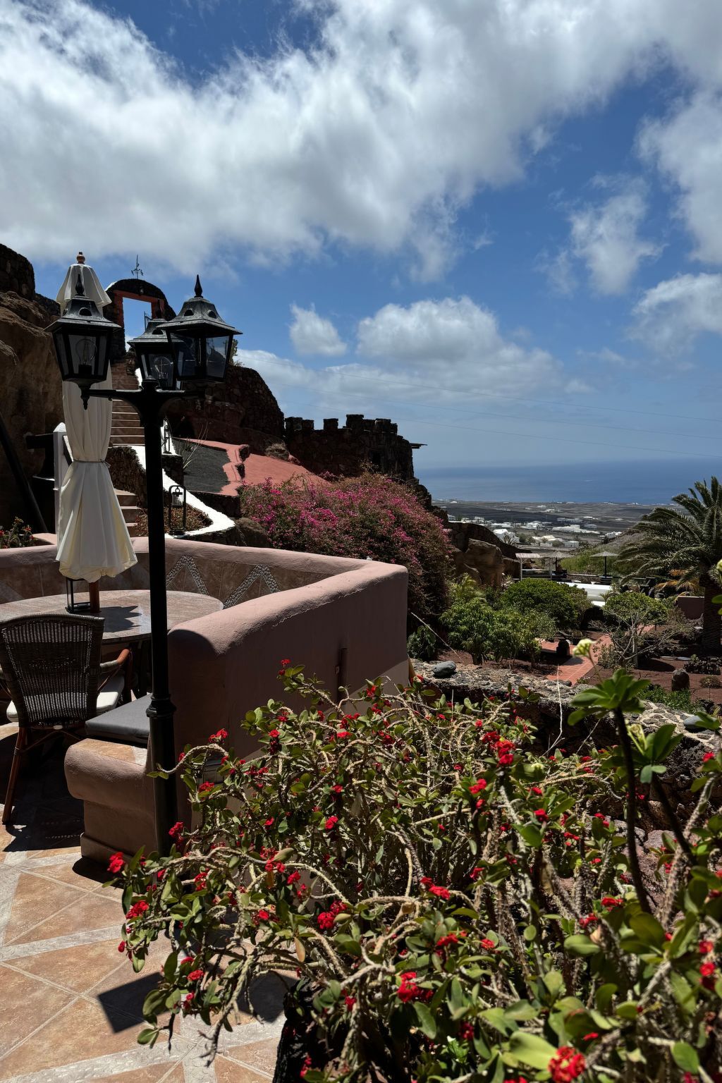 Maison-grotte volcanique à Lanzarote, piscine chauffée vue mer - Photo 90
