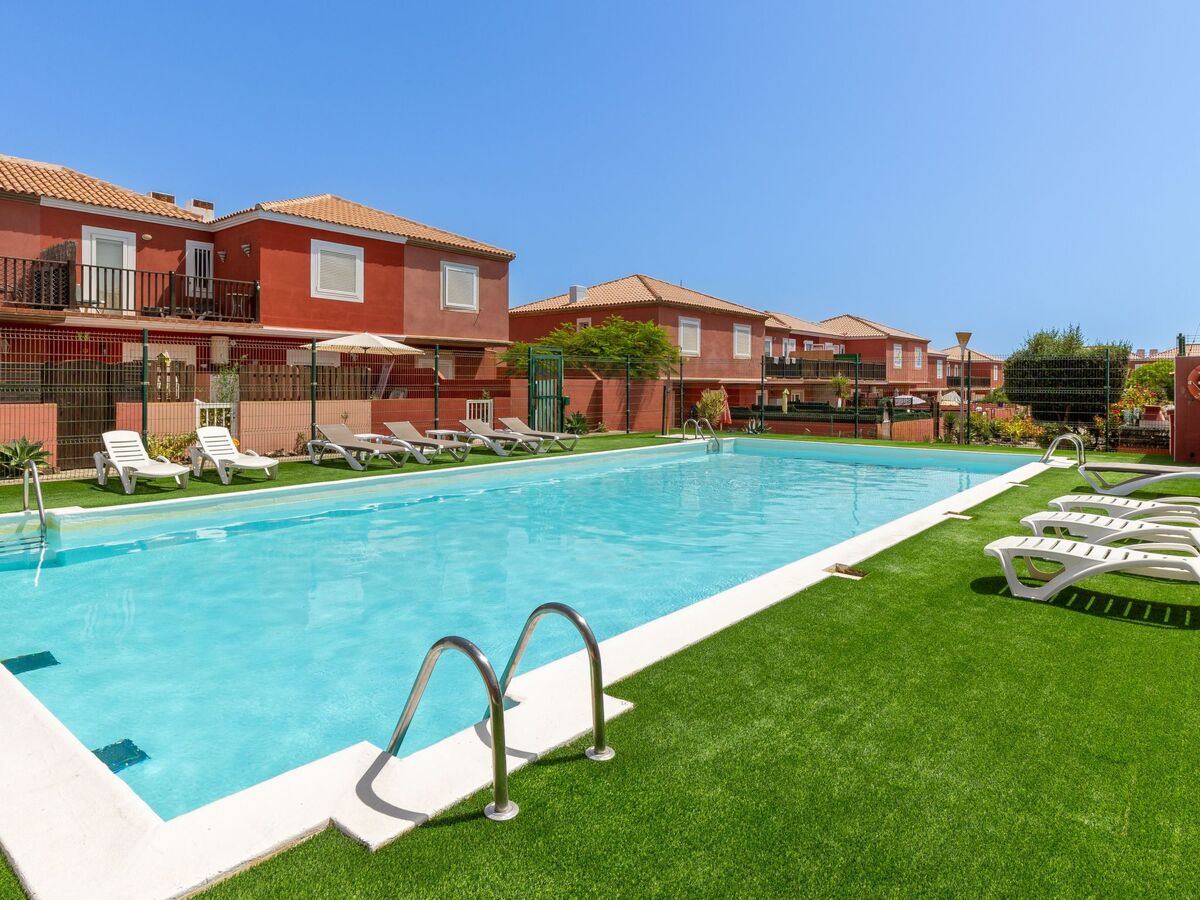 Maison 2 chambres avec terrasse 25 m², piscine à Antigua - Photo 2