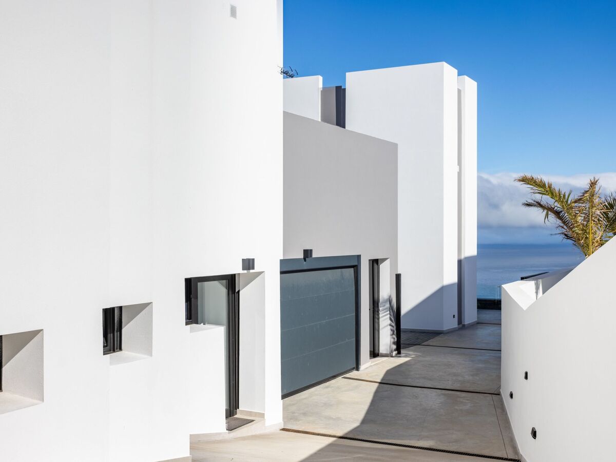 Maison Gorvorana Norte – piscine à débordement, vue mer et montagne - Photo 45