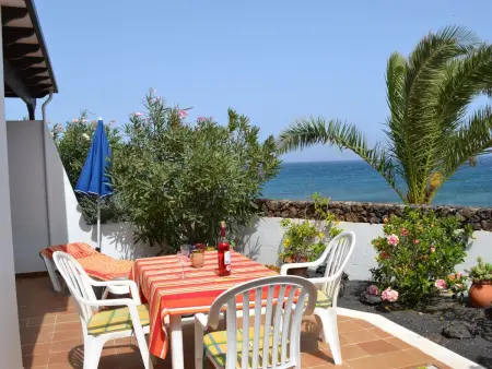 Location maison à Playa Honda, Casa Playamar - Erste Reihe direkt am Meer