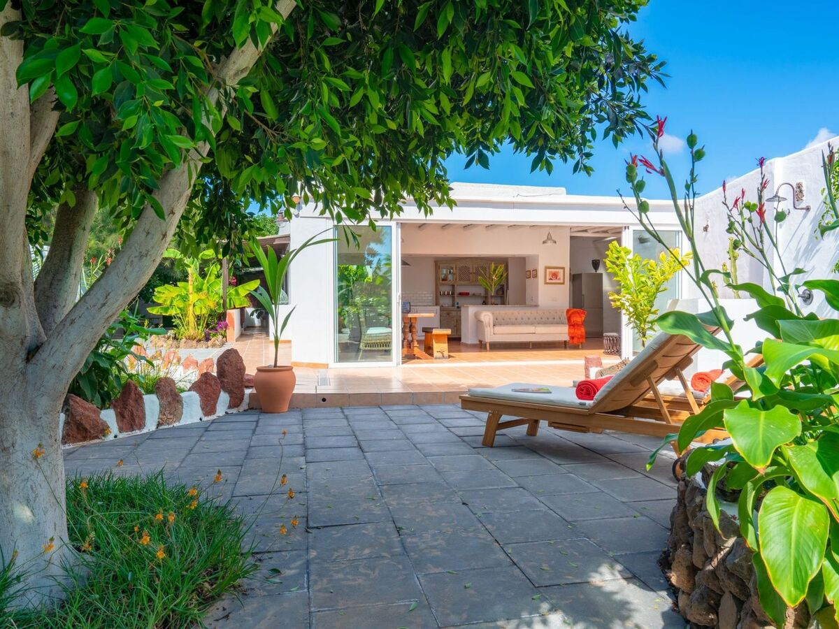 Maison Finca de 1730 à Guatiza, jardin tropical privé - Photo 1