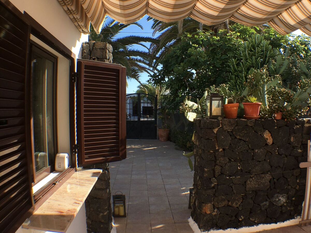 Maison 4 chambres Costa Teguise, piscine privée chauffée - Photo 11