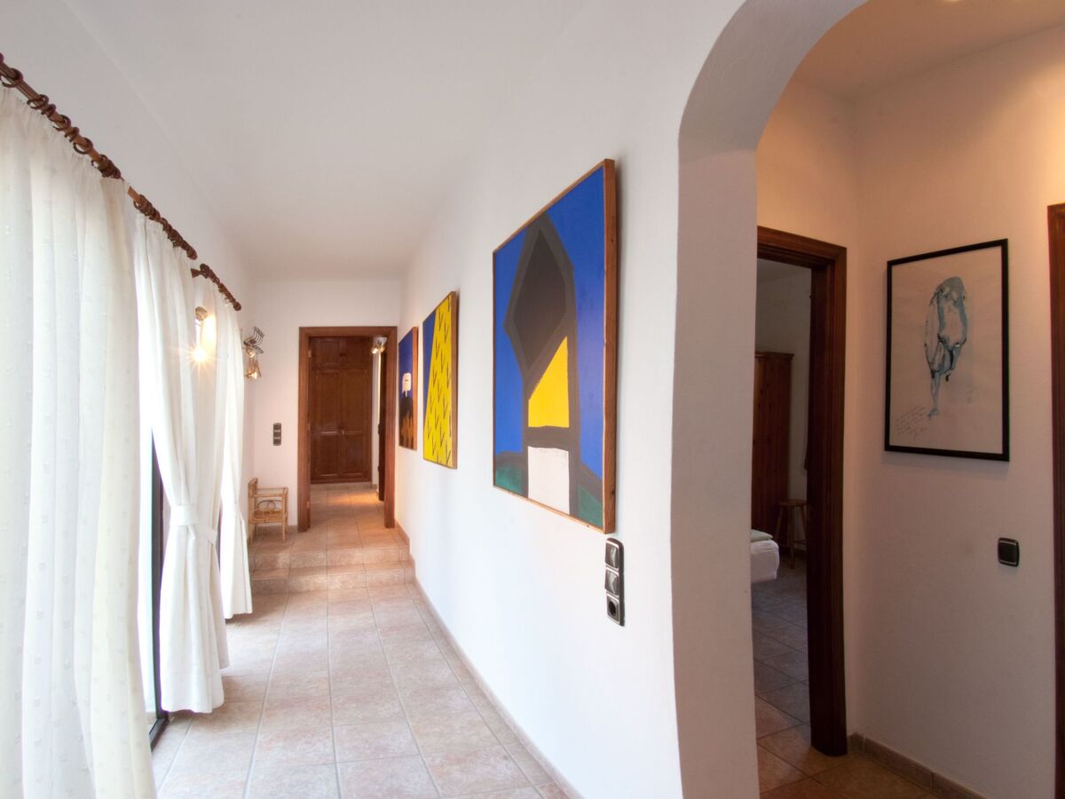 Maison 4 chambres Costa Teguise, piscine privée chauffée - Photo 15