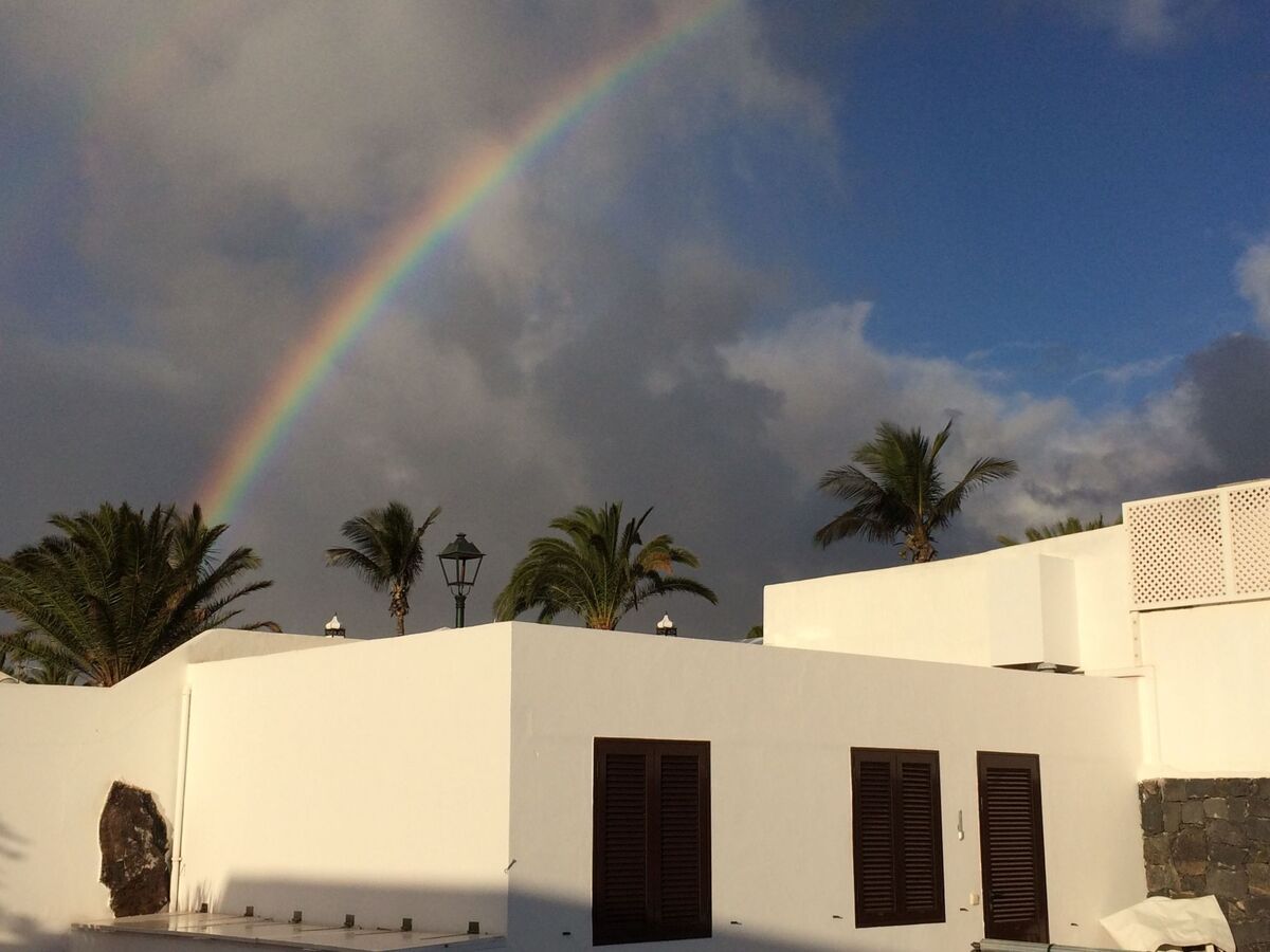Maison 4 chambres Costa Teguise, piscine privée chauffée - Photo 25