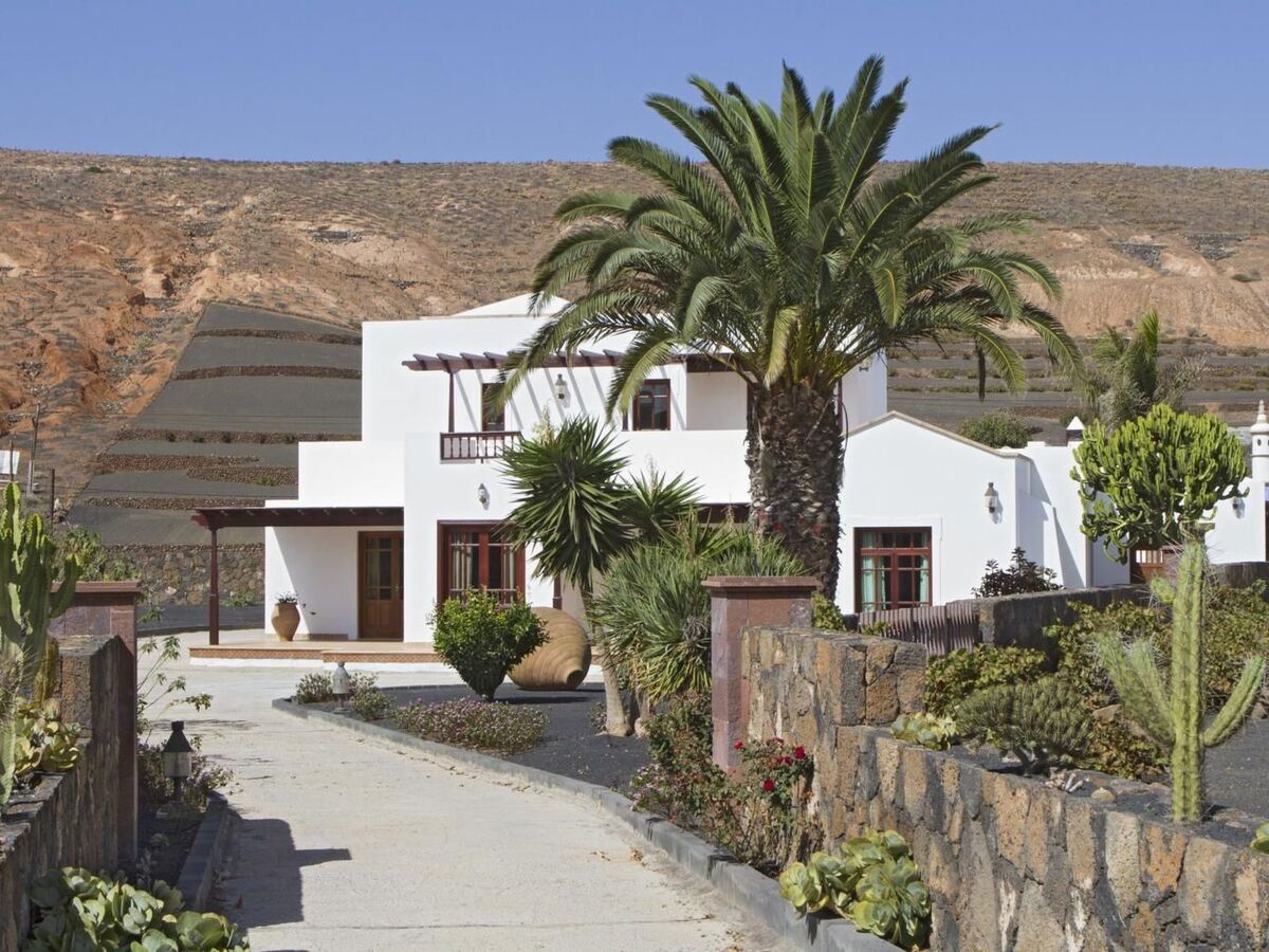 Maison de campagne à Lanzarote, 300 m² et vue panoramique - Photo 2