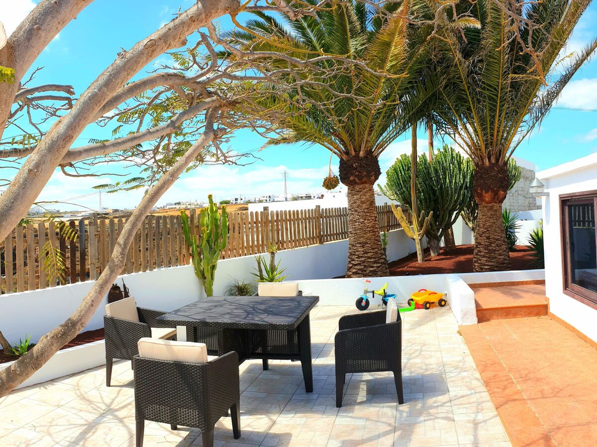 Villa Meerblick Tías - 5 chambres, piscine & vue mer - Photo 7