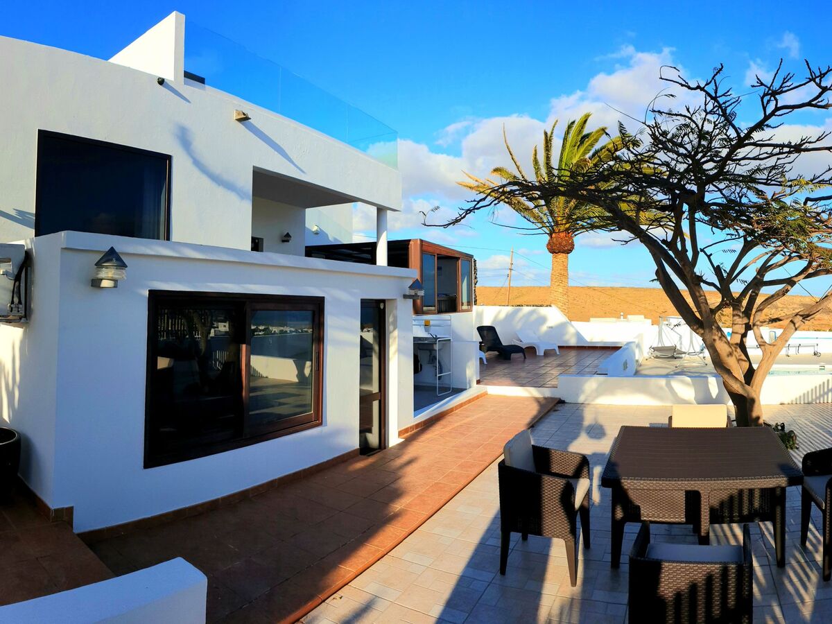Villa Meerblick Tías - 5 chambres, piscine & vue mer - Photo 11