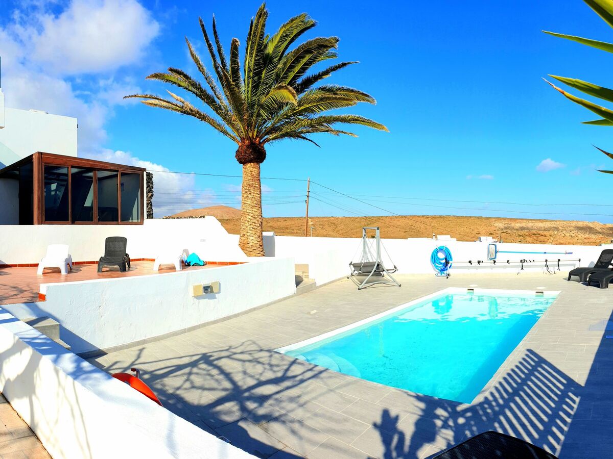 Villa Meerblick Tías - 5 chambres, piscine & vue mer - Photo 12