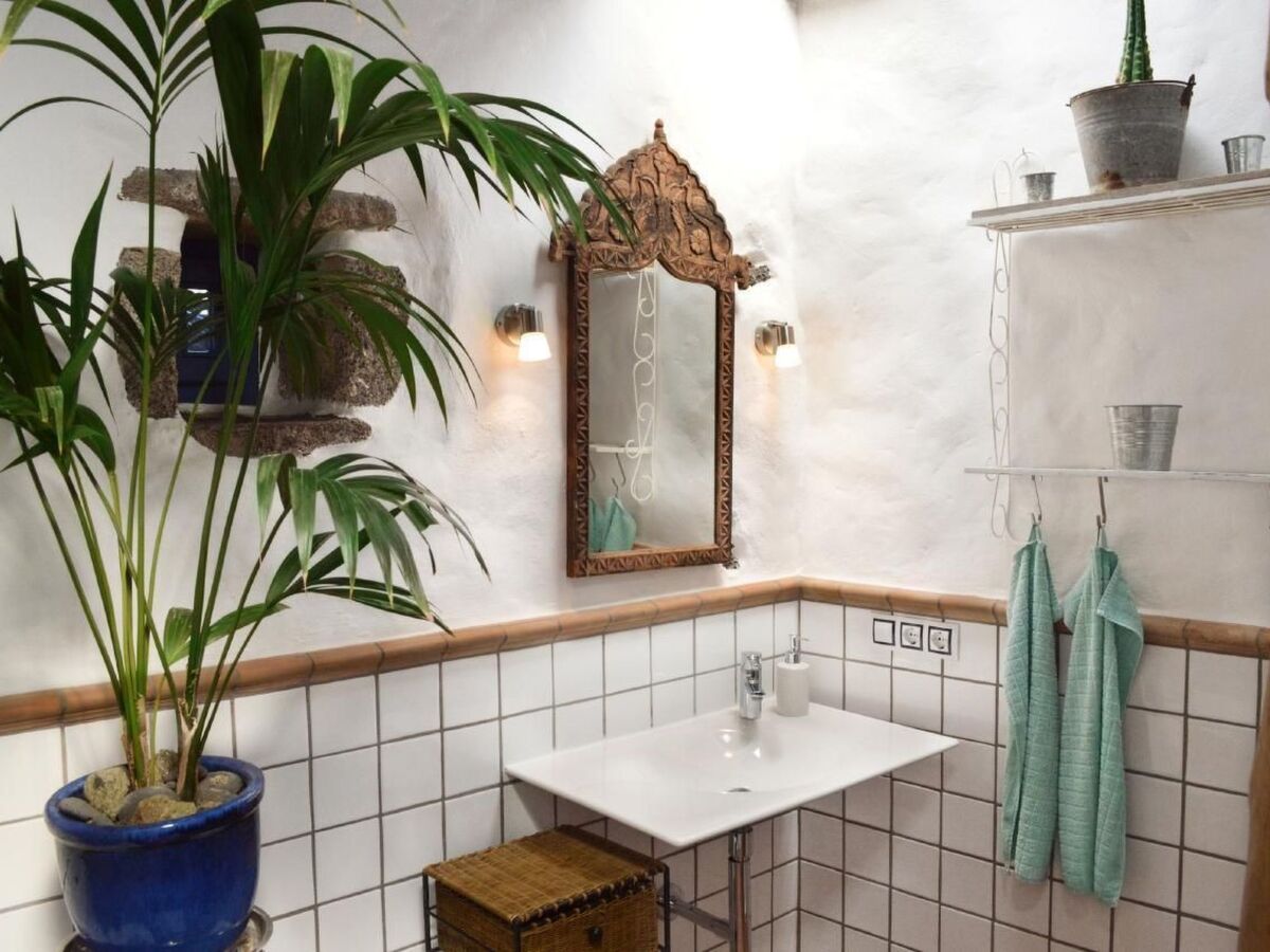 Finca Yazmina – maison en pierre de lave à Uga, Lanzarote - Photo 9