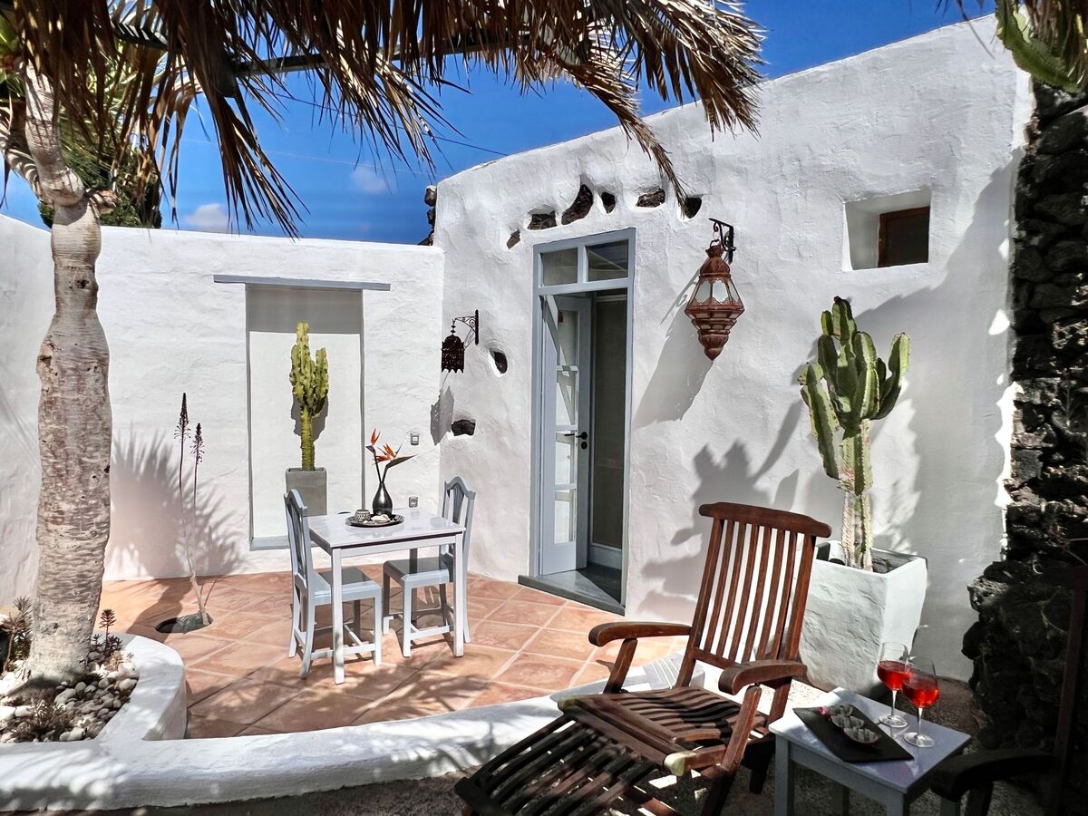 Casita Aloe in Uga – Studio pierre de lave - Photo 2
