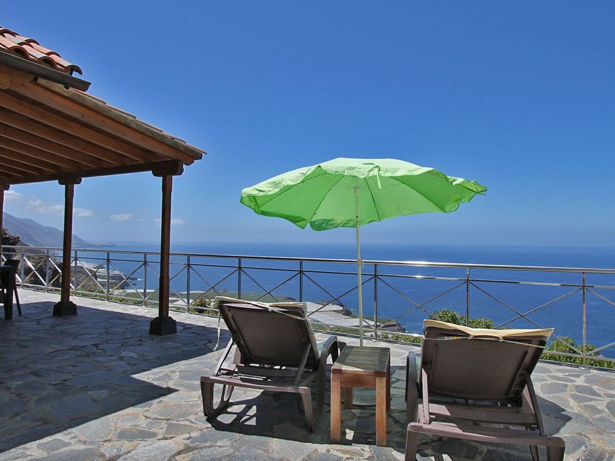 Bungalow en bois Moijama 12 – vue mer, piscine et sauna - Photo 1