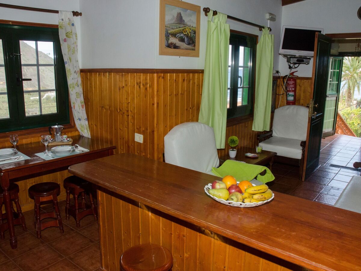 Maison rurale à Hermigua avec vue mer et terrasse barbecue - Photo 4