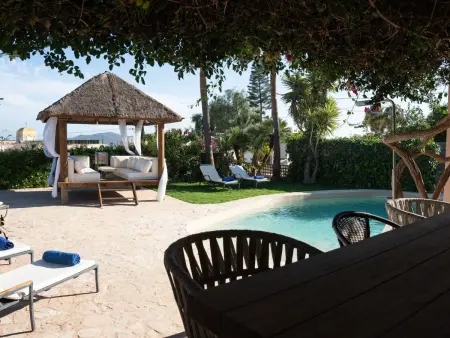 Villa Calyssa – 5 chambres, piscine privée et vue mer à Ibiza : photo 6