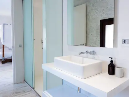 Villa Calyssa – 5 chambres, piscine privée et vue mer à Ibiza : photo 21