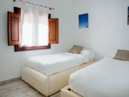 Villa Calyssa – 5 chambres, piscine privée et vue mer à Ibiza : photo 24
