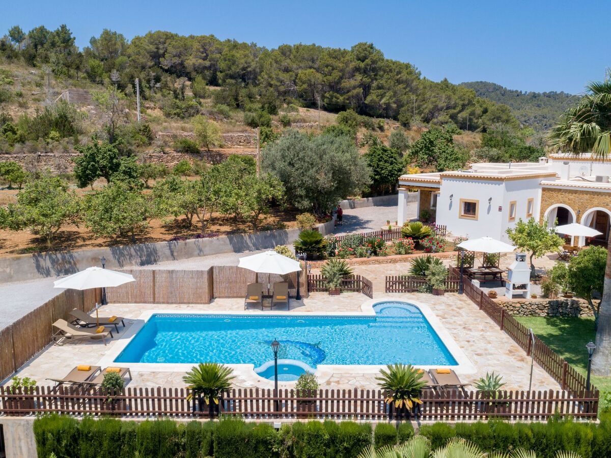 Villa Can Juanó, 8 pers., piscine et jacuzzi à Ibiza - Photo 2