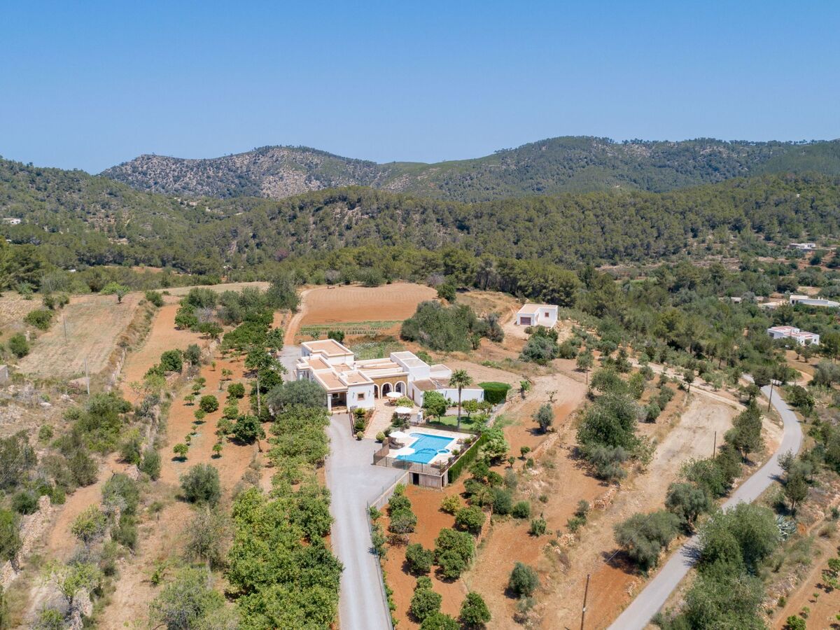 Villa Can Juanó, 8 pers., piscine et jacuzzi à Ibiza - Photo 3