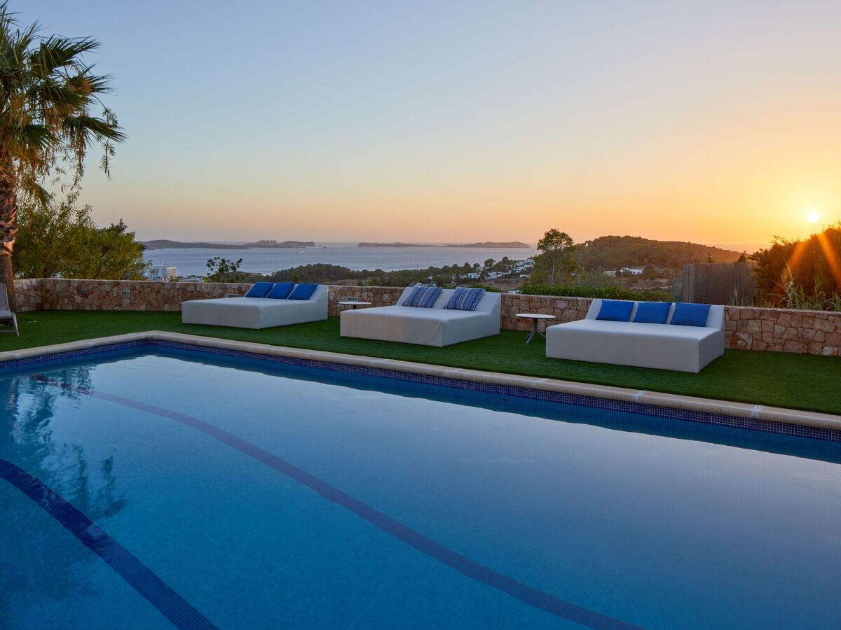 Villa Can Joan I à Sant Antoni – piscine privée et vue coucher de soleil - Photo 21