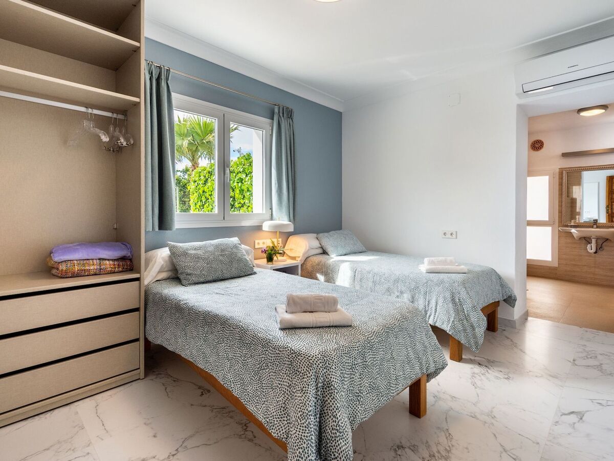 Villa Can Joan I à Sant Antoni – piscine privée et vue coucher de soleil - Photo 33
