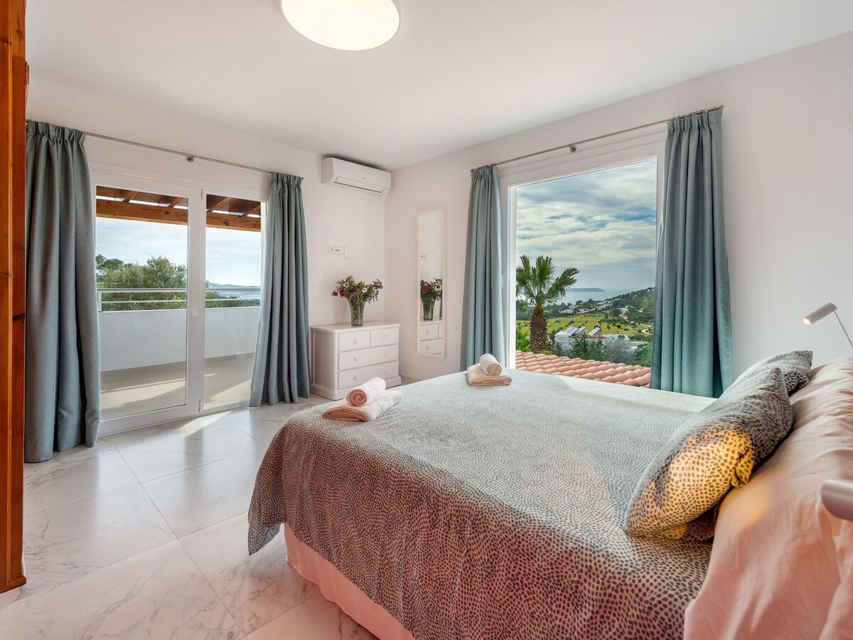 Villa Can Joan I à Sant Antoni – piscine privée et vue coucher de soleil - Photo 177
