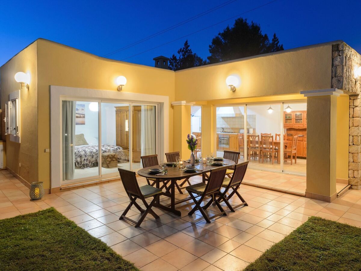 Villa Belvedere à Ibiza – piscine chauffée et 2 jacuzzis - Photo 4
