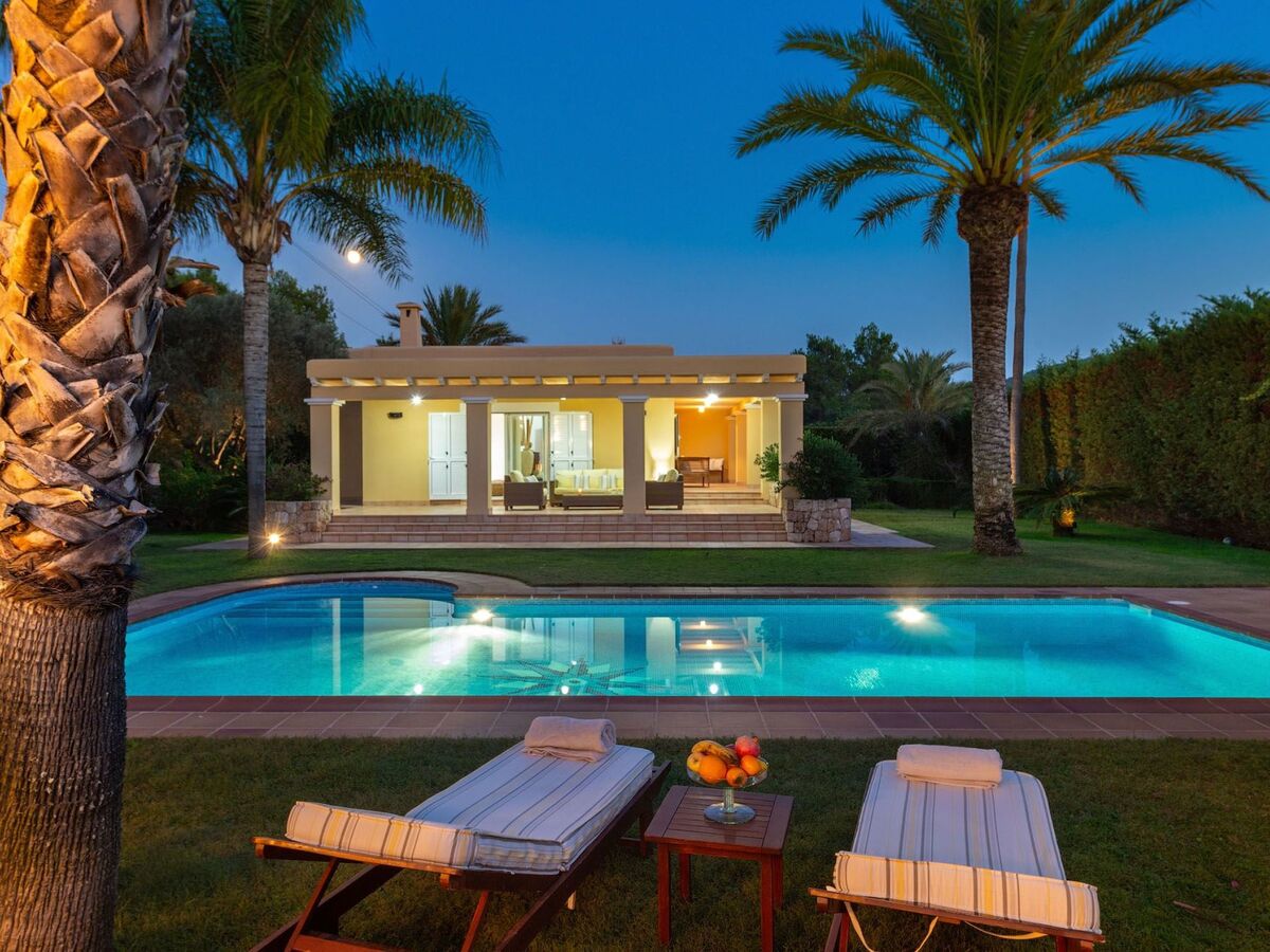 Villa Belvedere à Ibiza – piscine chauffée et 2 jacuzzis - Photo 8