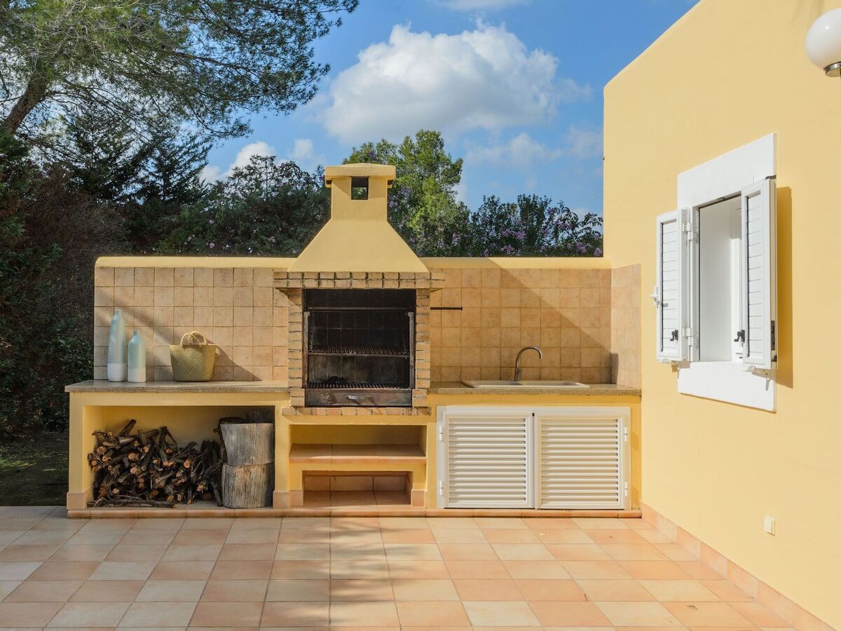 Villa Belvedere à Ibiza – piscine chauffée et 2 jacuzzis - Photo 18