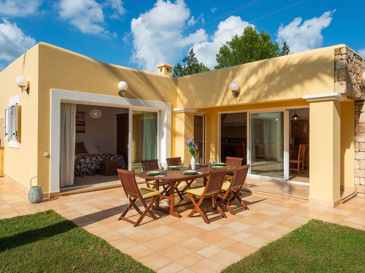 Villa Belvedere à Ibiza – piscine chauffée et 2 jacuzzis - Photo 19