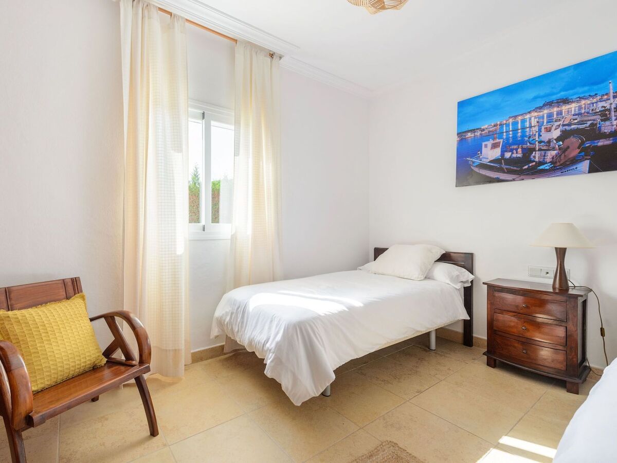 Villa Belvedere à Ibiza – piscine chauffée et 2 jacuzzis - Photo 22