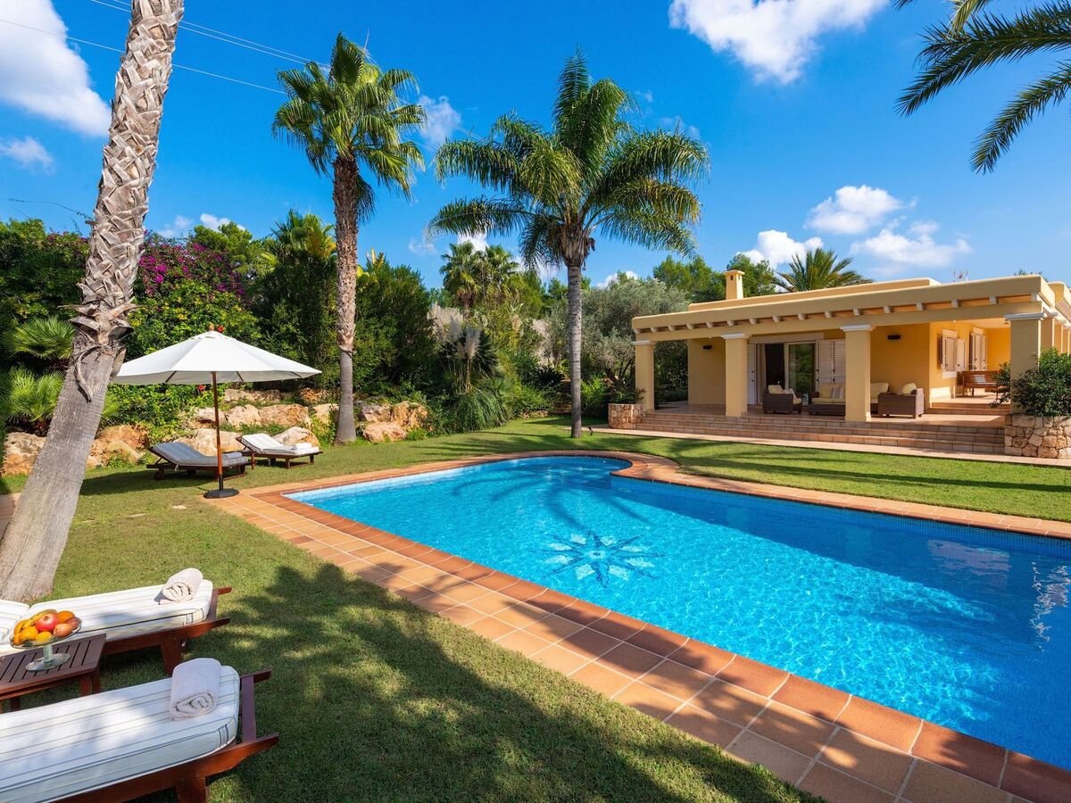 Villa Belvedere à Ibiza – piscine chauffée et 2 jacuzzis - Photo 43