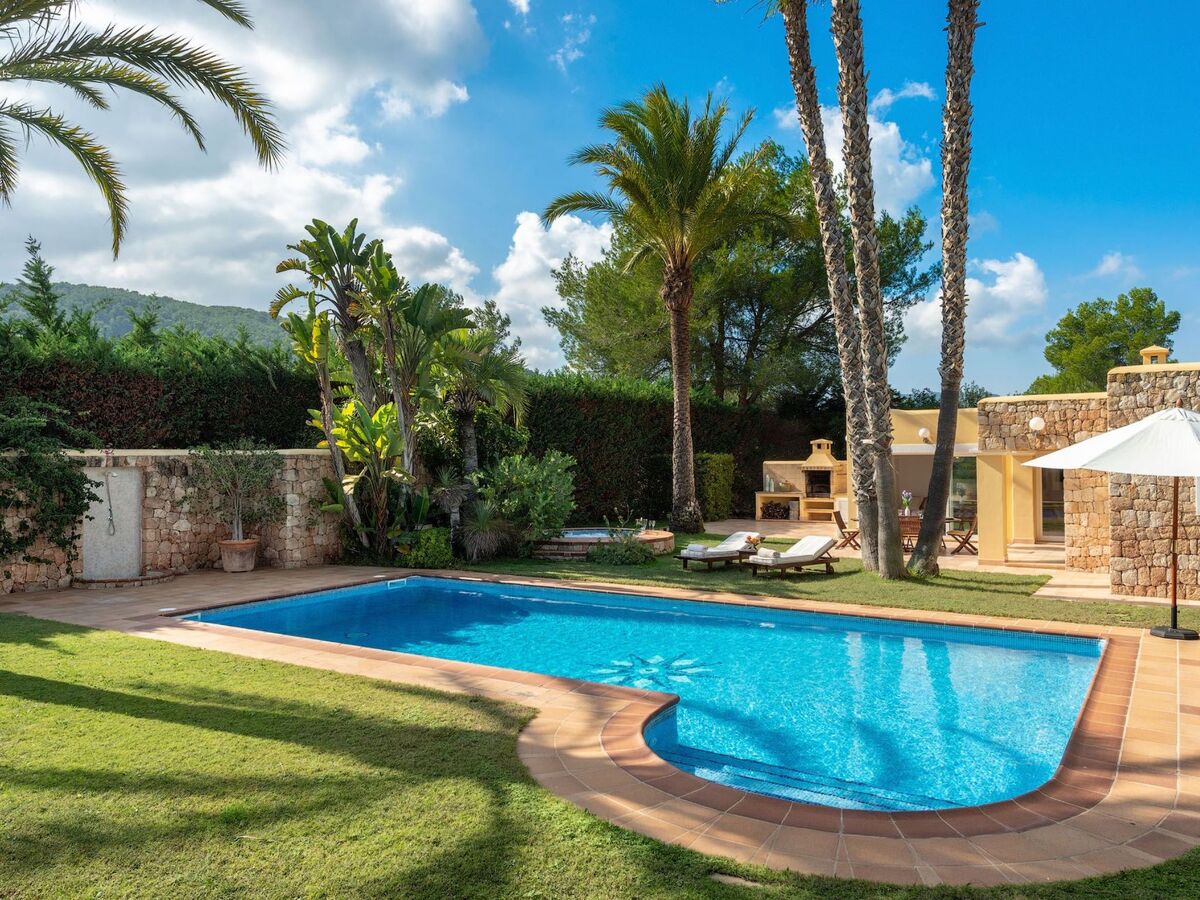 Villa Belvedere à Ibiza – piscine chauffée et 2 jacuzzis - Photo 45